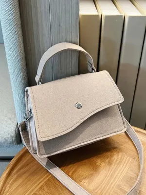 14911 1c-028 Bolsa cuadrada mini con solapa fieltro
